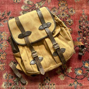 Filson Rugged Twill Rucksack tan brown saddle leather Backpack